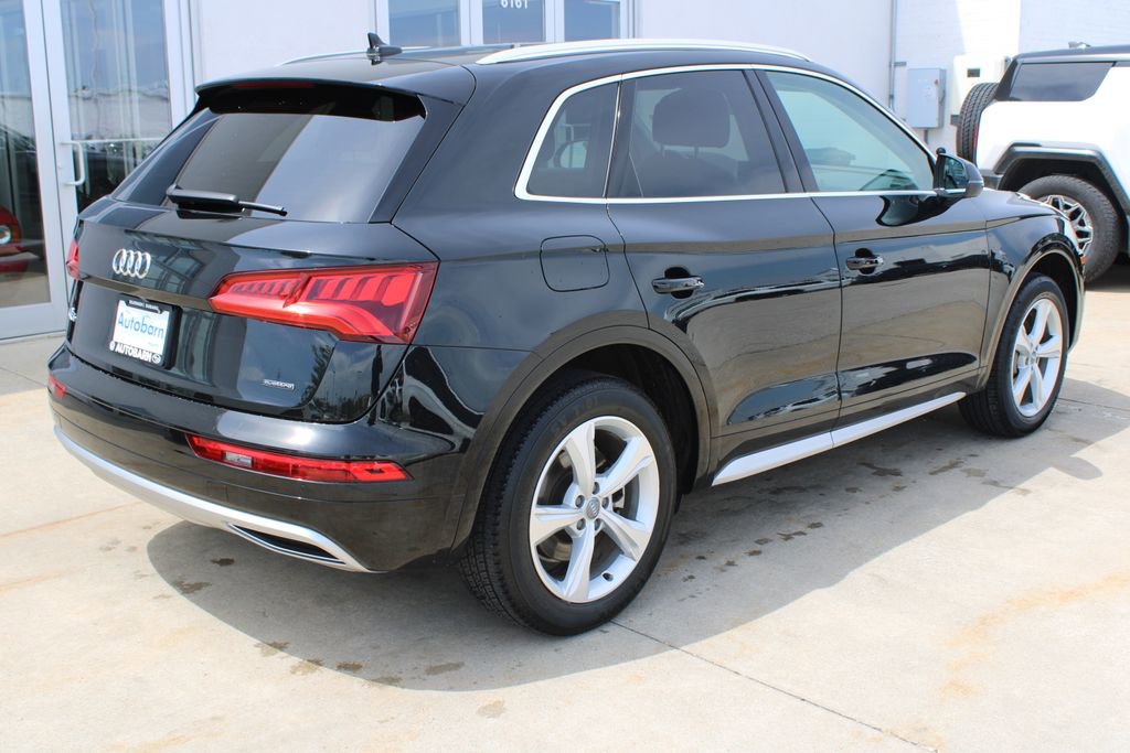 Used 2020 Audi Q5 2.0T Premium w/ Convenience Package AWD/4WD image 6