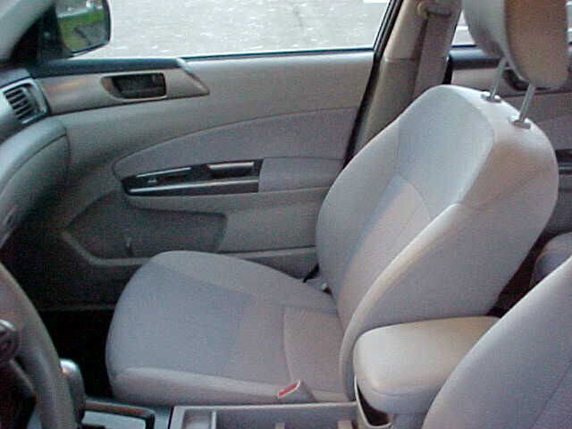 Used 2011 Subaru Forester 2.5X image 15