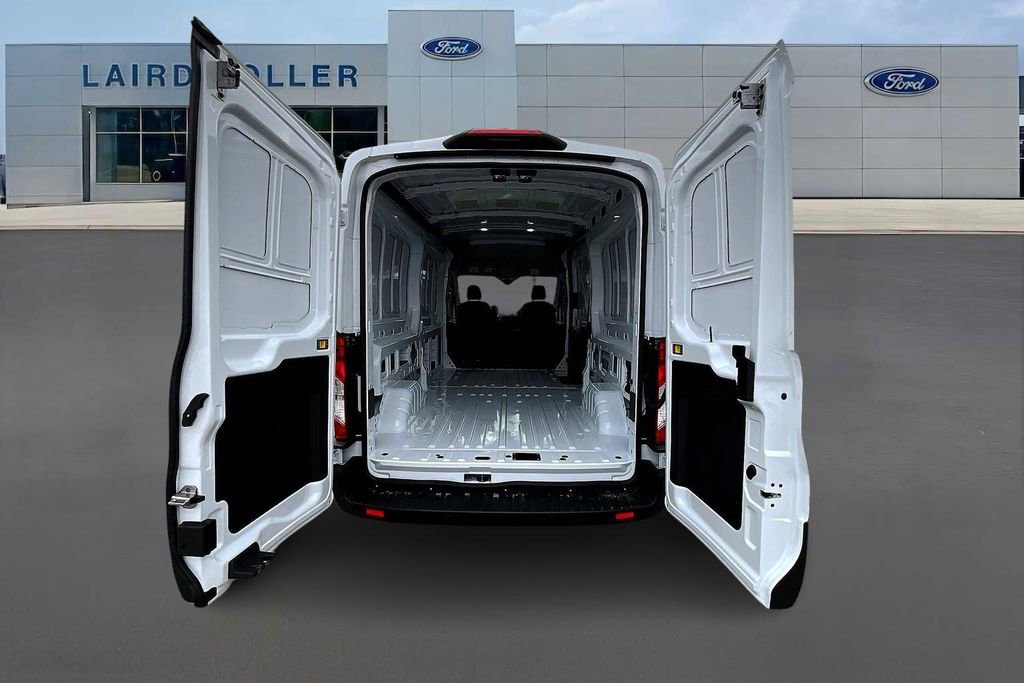 New 2026 Ford Transit 250 148 Medium Roof Extended AWD image 26