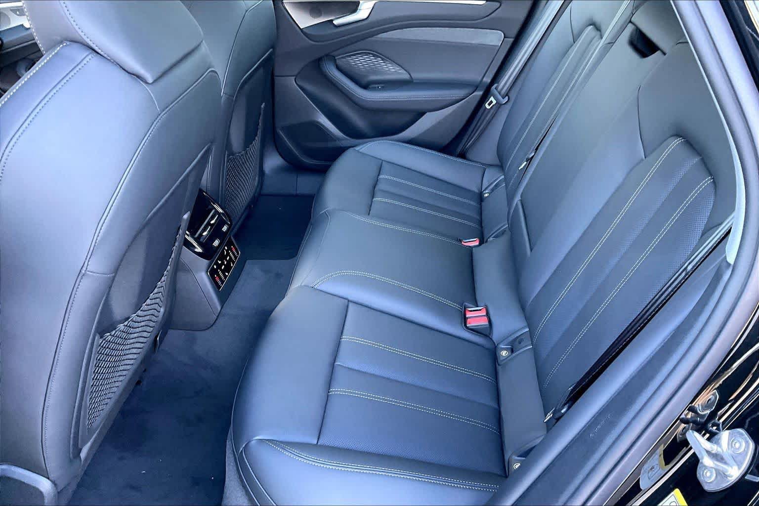 New 2026 Audi A6 Premium Plus AWD/4WD image 17