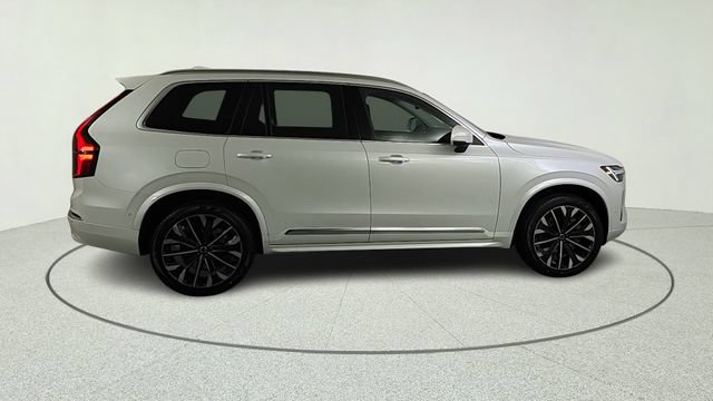 New 2026 Volvo XC90 T8 Plus w/ Protection Package AWD/4WD image 8