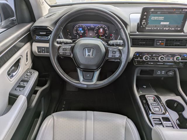 Used 2023 Honda Pilot Elite image 22