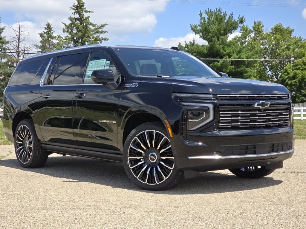 New 2026 Chevrolet Suburban High Country AWD/4WD image 2