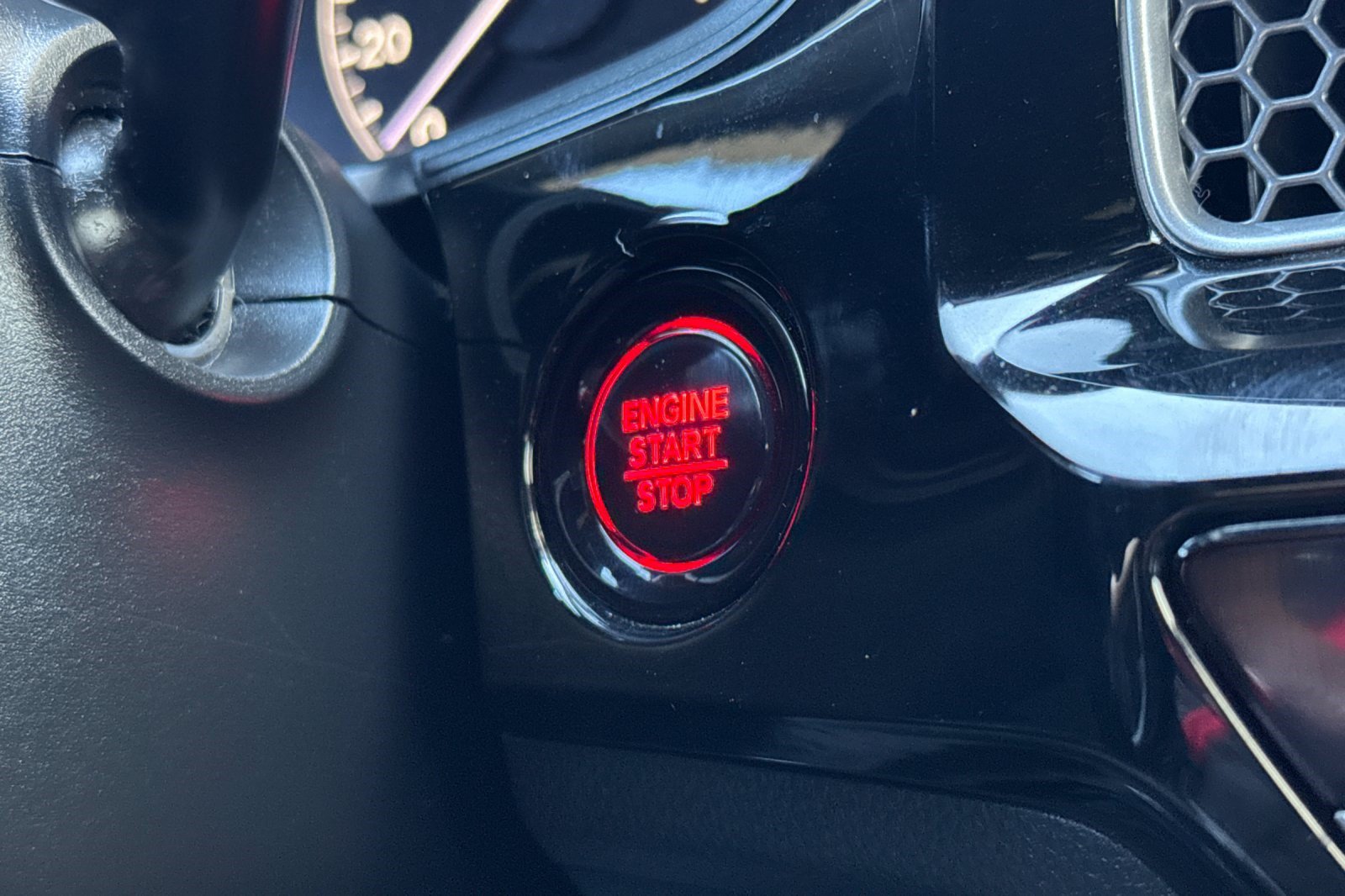 Used 2025 Honda Civic Sport image 17