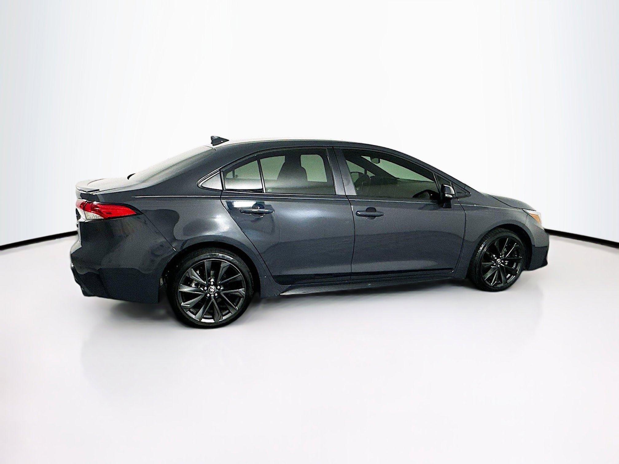Used 2024 Toyota Corolla SE FWD image 10