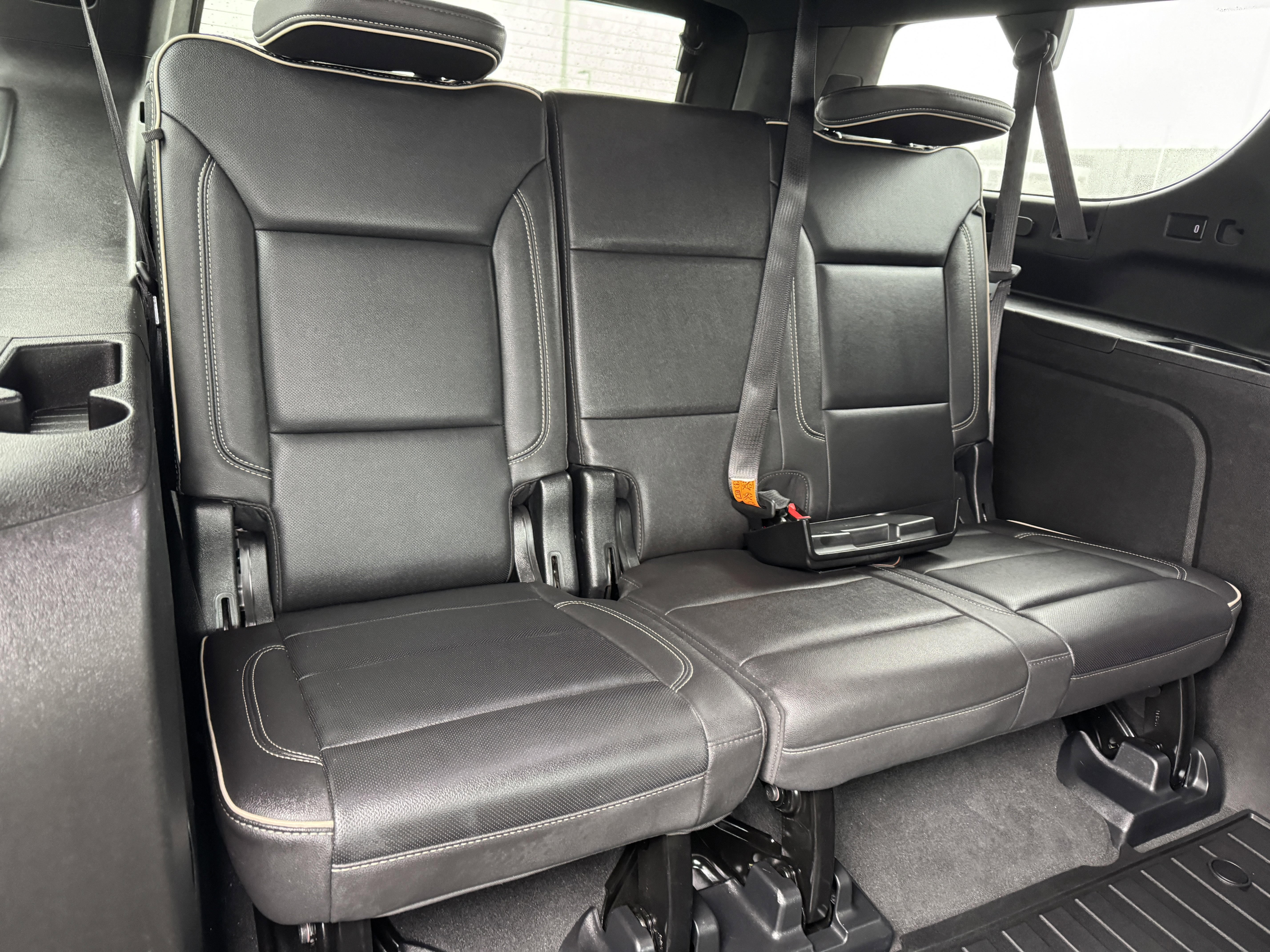 Certified 2023 Chevrolet Suburban Premier image 22