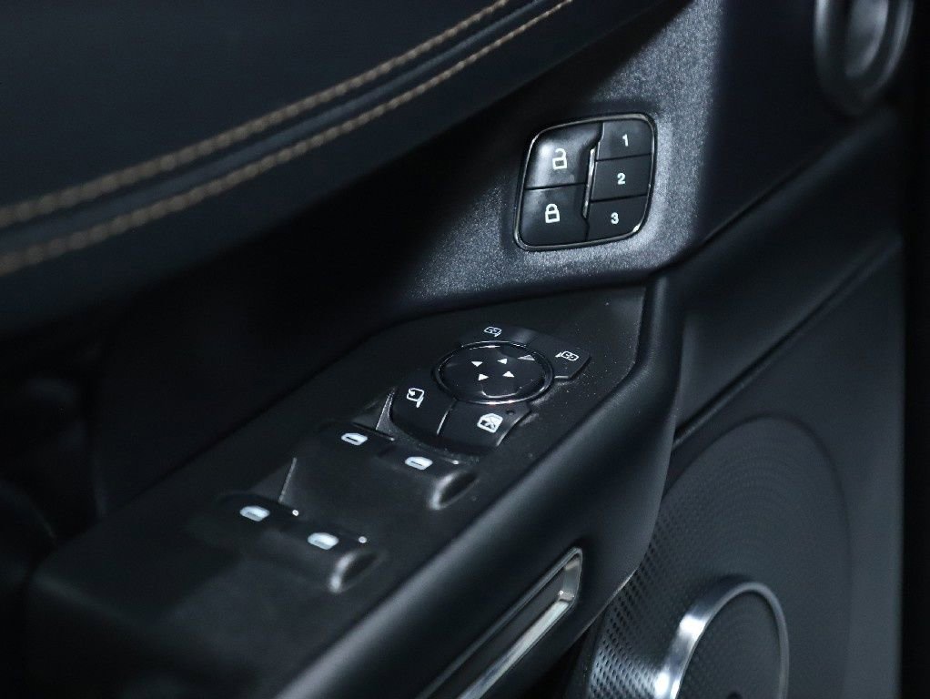 Used 2020 Ford Expedition Max Platinum image 19