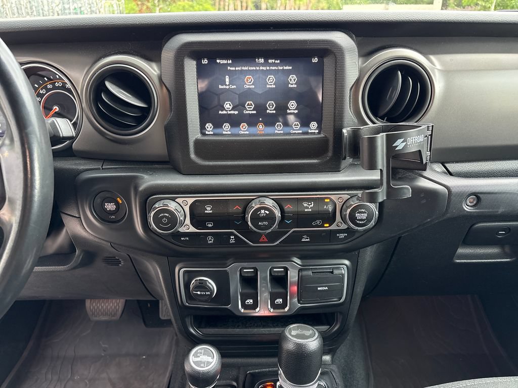 Used 2022 Jeep Wrangler Sport AWD/4WD image 27