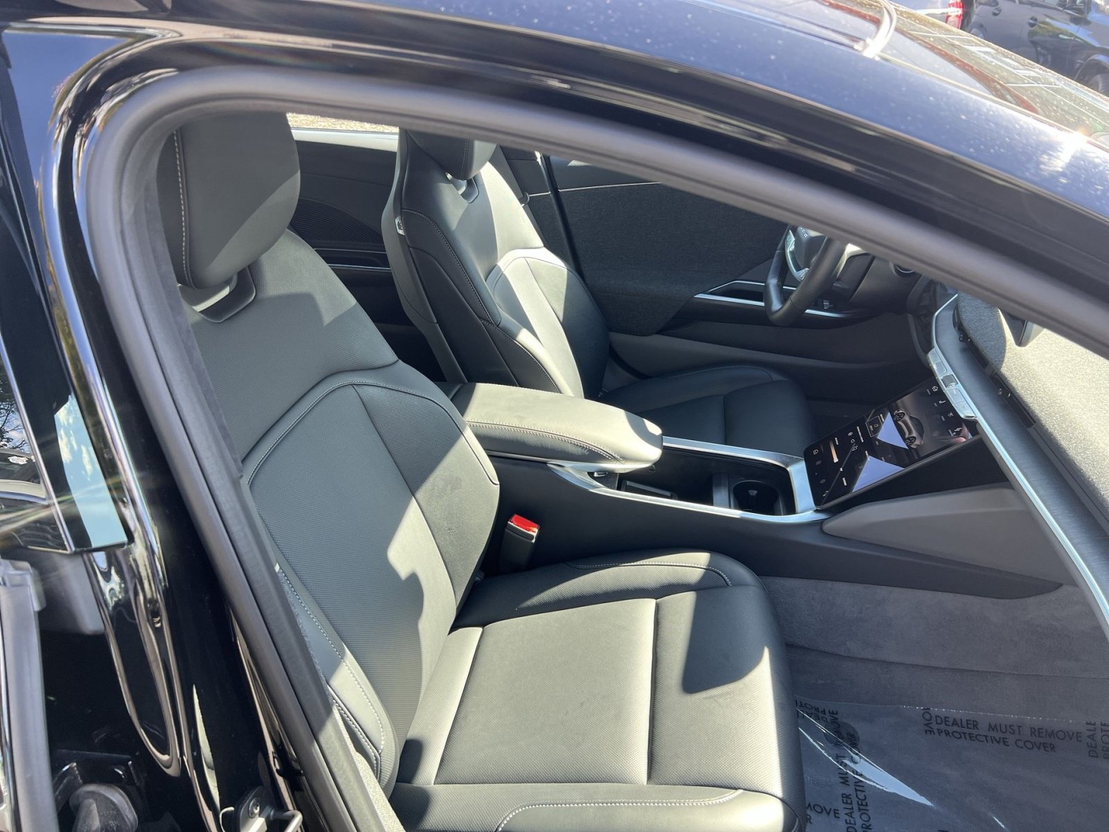 Used 2024 Lucid Air Pure RWD image 26