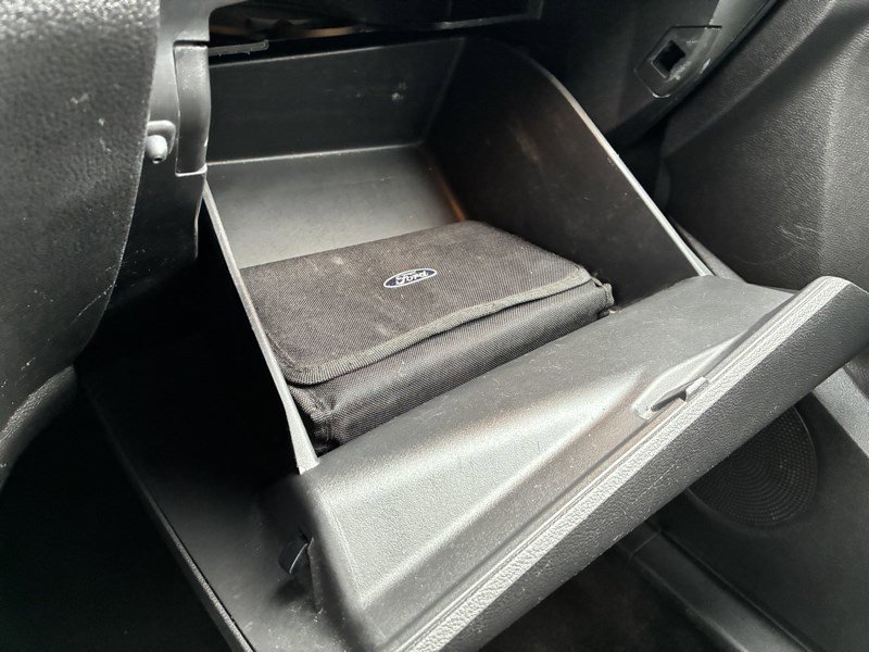 Used 2018 Ford Escape SE image 12