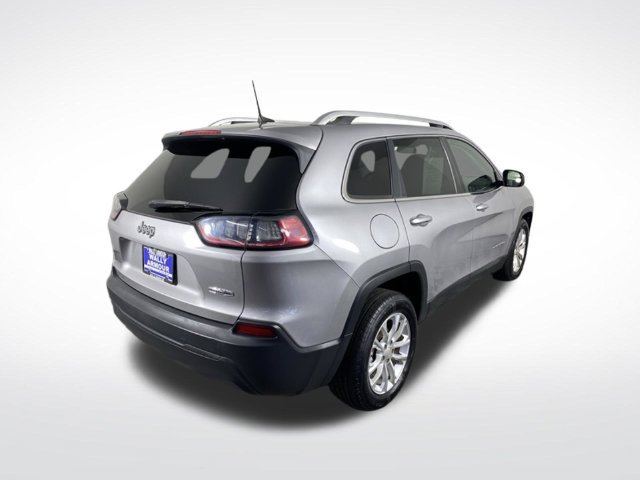 Used 2019 Jeep Cherokee Latitude w/ Cold Weather Group FWD image 5