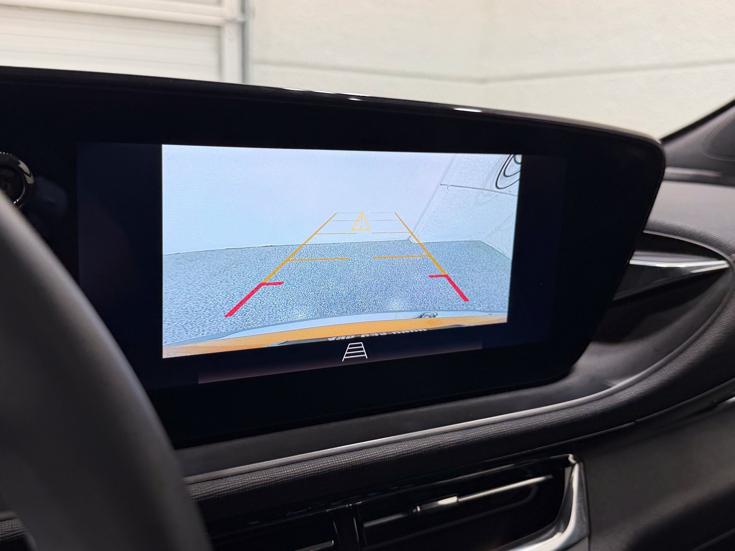 Used 2025 Buick Envista Avenir FWD image 46