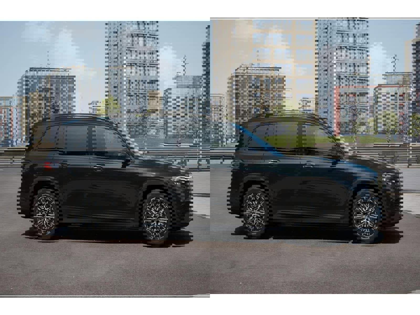 Used 2024 Mercedes-Benz EQB 350 4MATIC SUV image 42