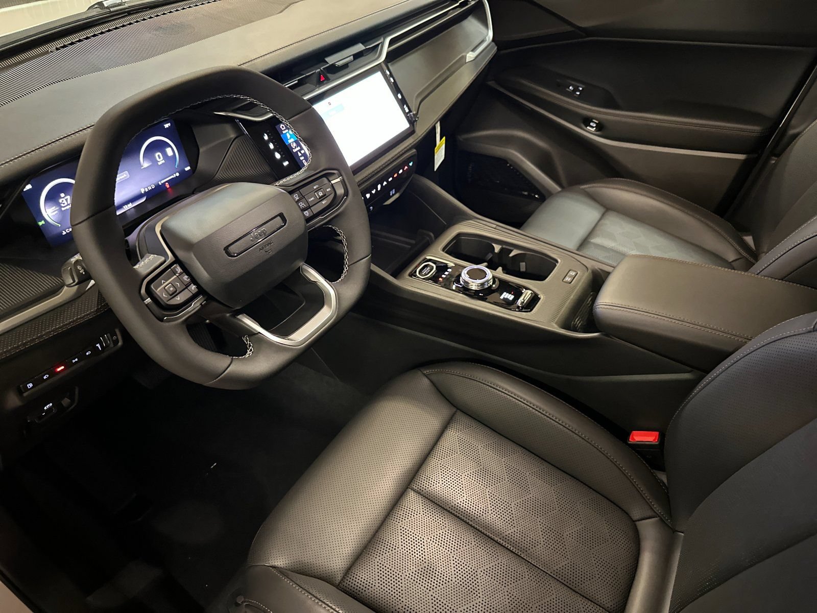 New 2026 Jeep Cherokee Overland w/ Advanced Pro Tech Group AWD/4WD image 9