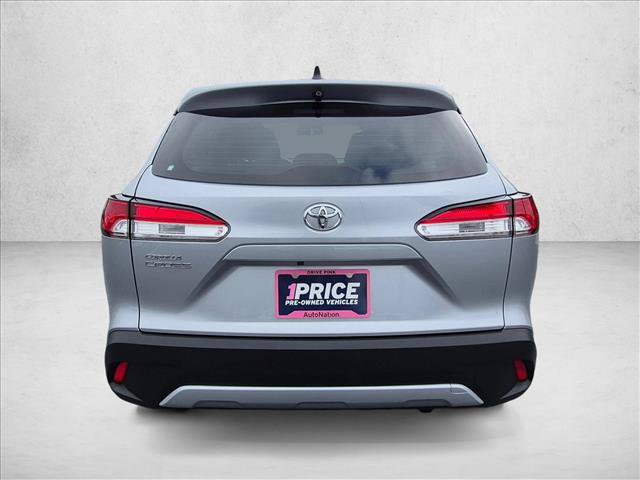Used 2025 Toyota Corolla Cross L FWD image 7