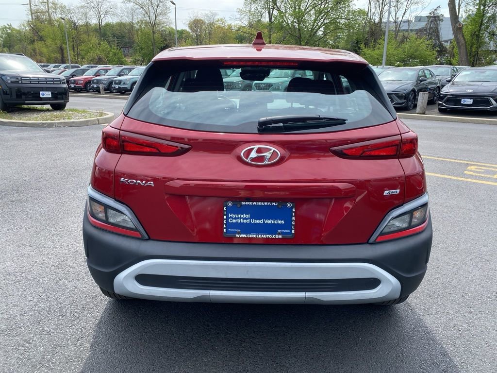 Certified 2023 Hyundai Kona SE AWD/4WD image 5