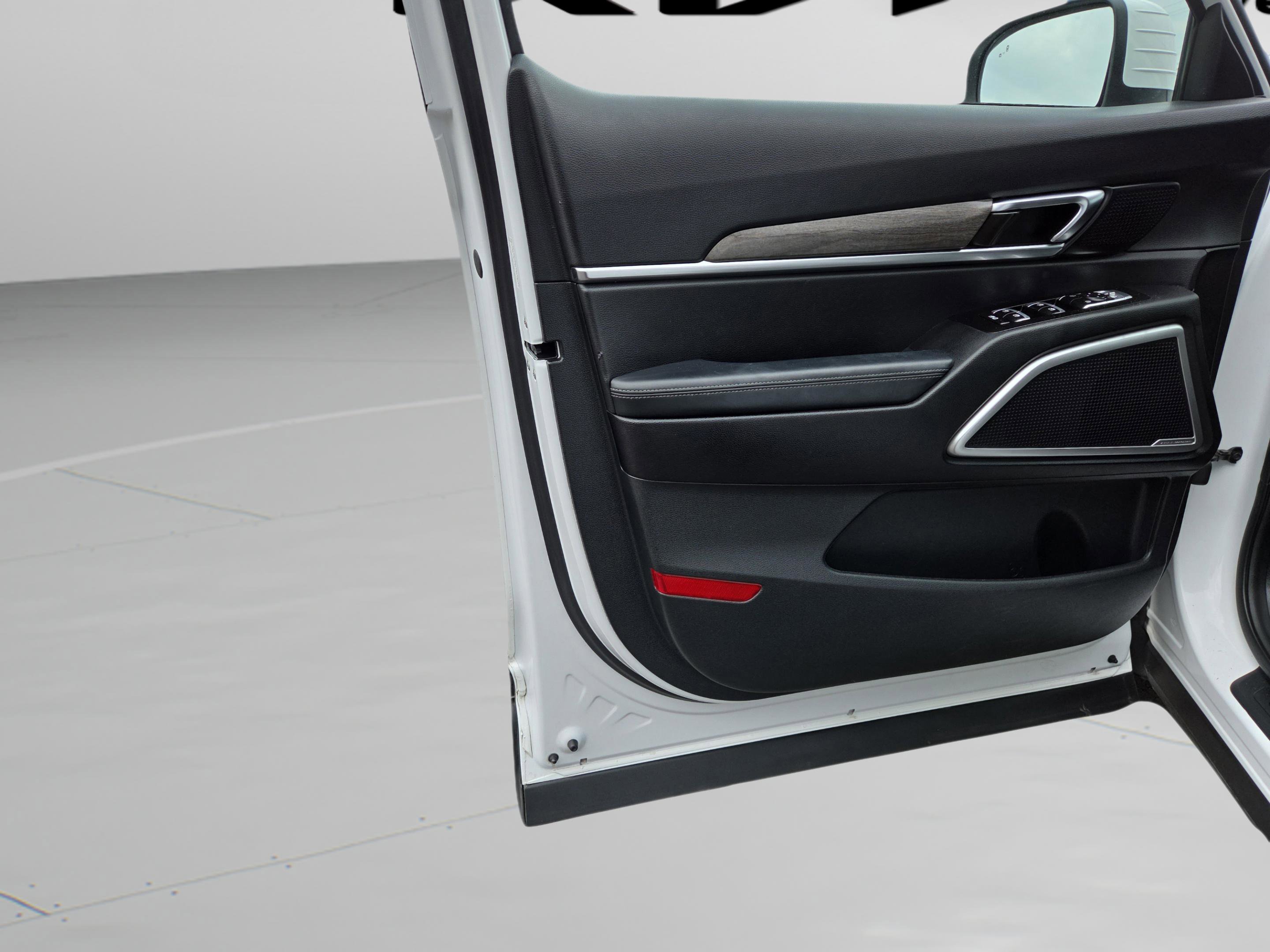 Used 2020 Kia Telluride EX image 28