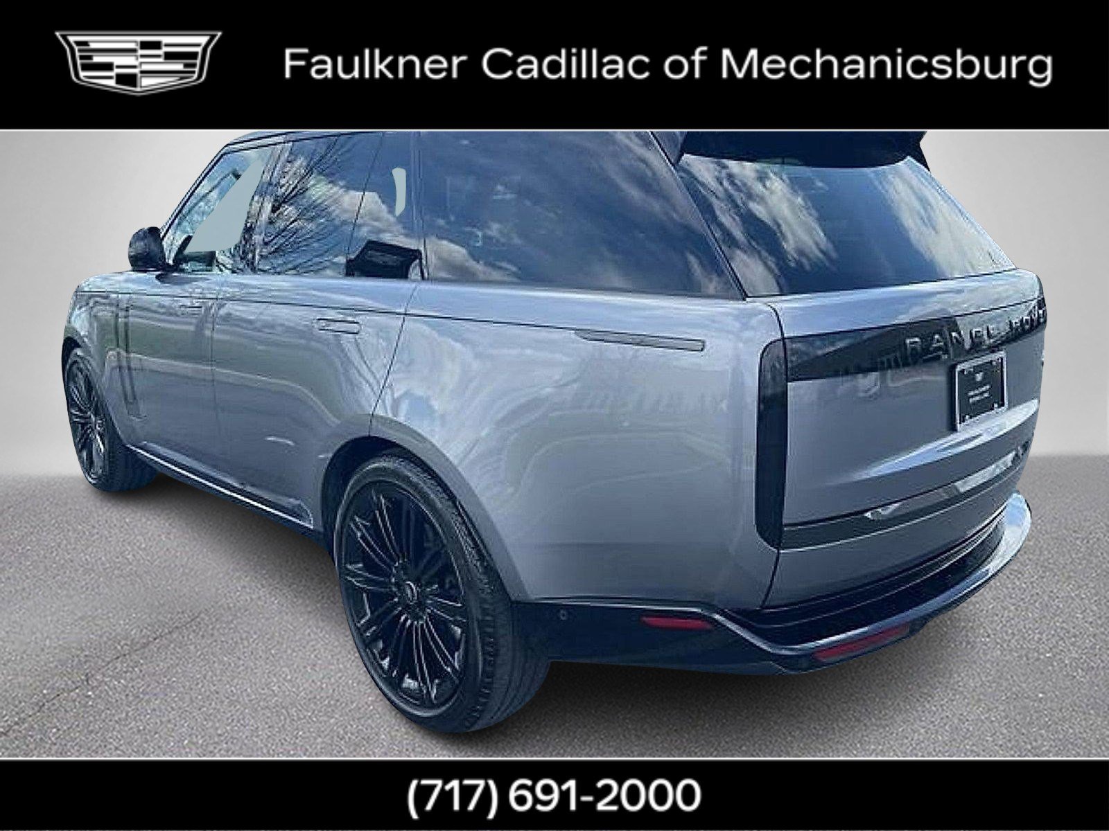 Used 2023 Land Rover Range Rover SE image 8