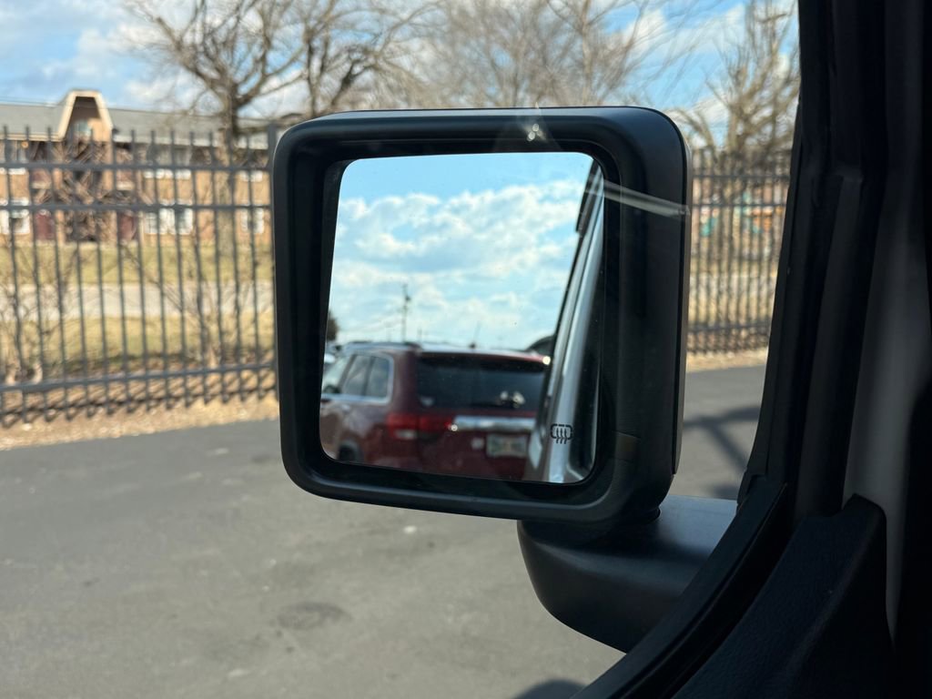 Used 2024 Jeep Wrangler Sport S image 17