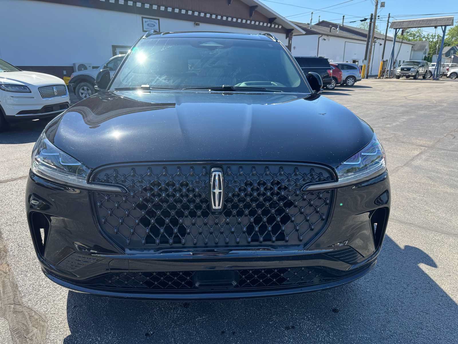 Used 2025 Lincoln Aviator Reserve w/ Jet Appearance Package AWD/4WD image 17