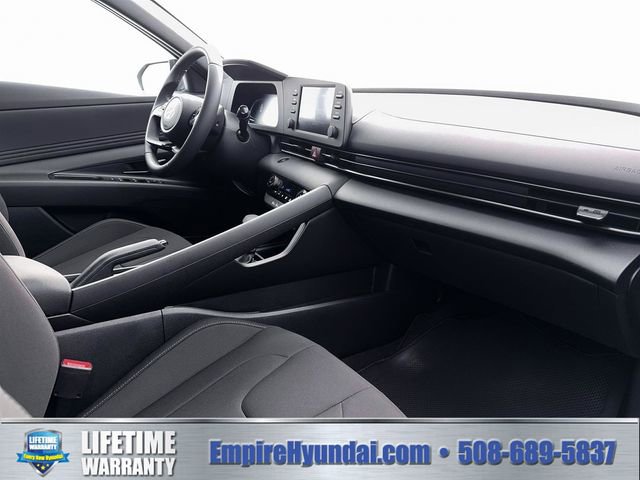 New 2026 Hyundai Elantra Sport FWD image 15