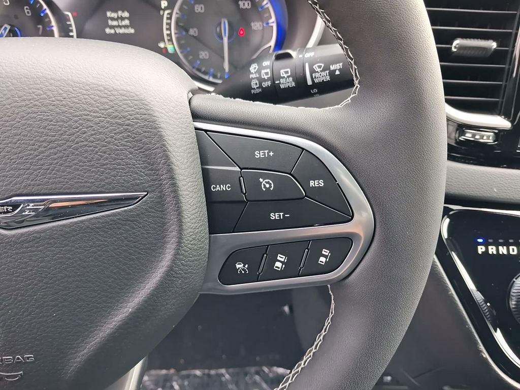 New 2026 Chrysler Voyager LX image 26