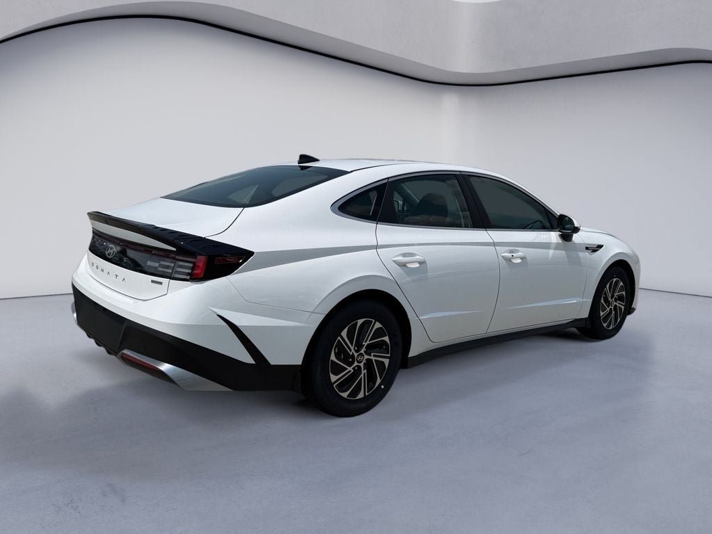 New 2026 Hyundai Sonata Blue FWD image 5