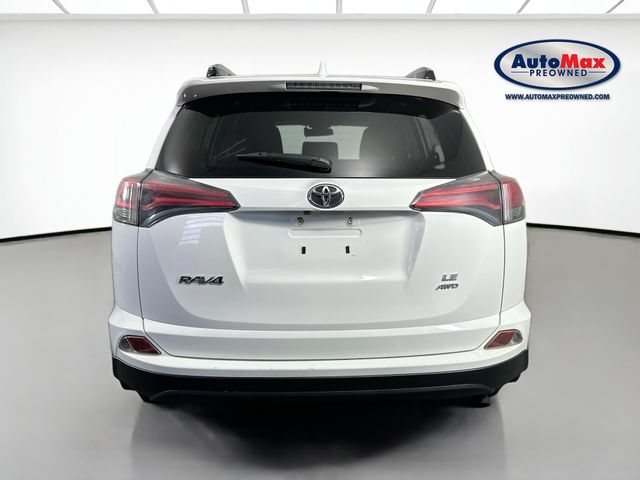 Used 2017 Toyota RAV4 LE w/ Carpet Mat Package AWD/4WD image 7