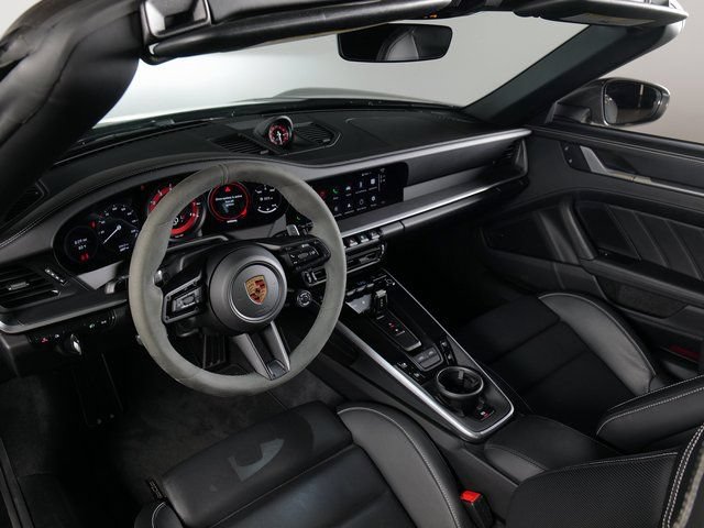 Certified 2024 Porsche 911 Targa 4 GTS AWD/4WD image 19