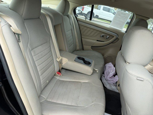 Certified 2018 Ford Taurus SE FWD image 29