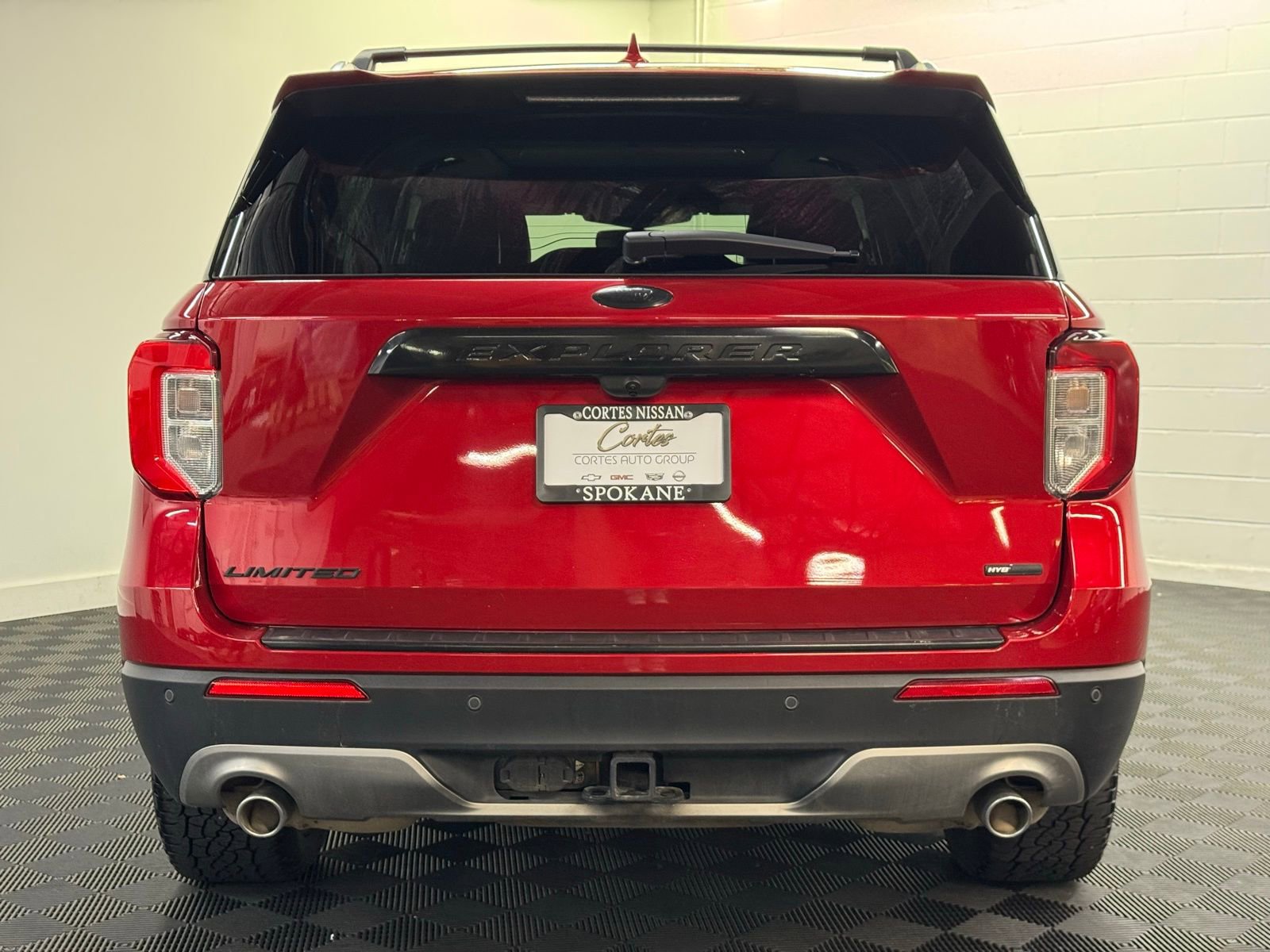 Used 2020 Ford Explorer Limited w/ Equipment Group 310A image 7