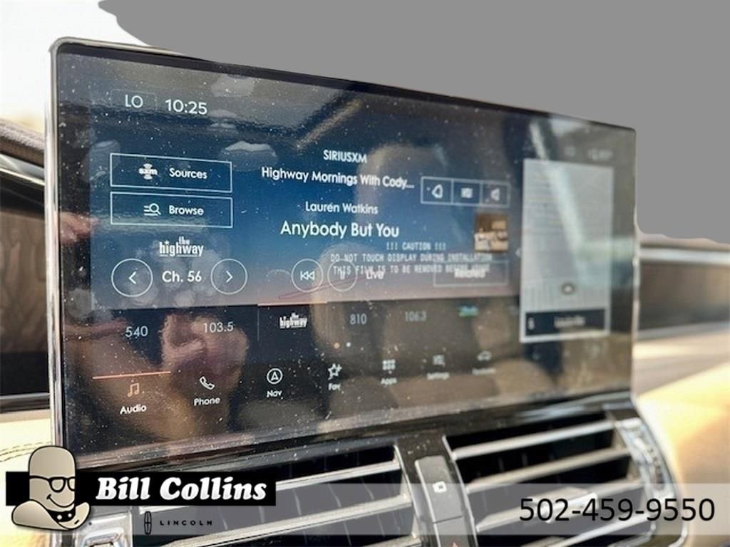 New 2024 Lincoln Navigator L Reserve AWD/4WD image 15