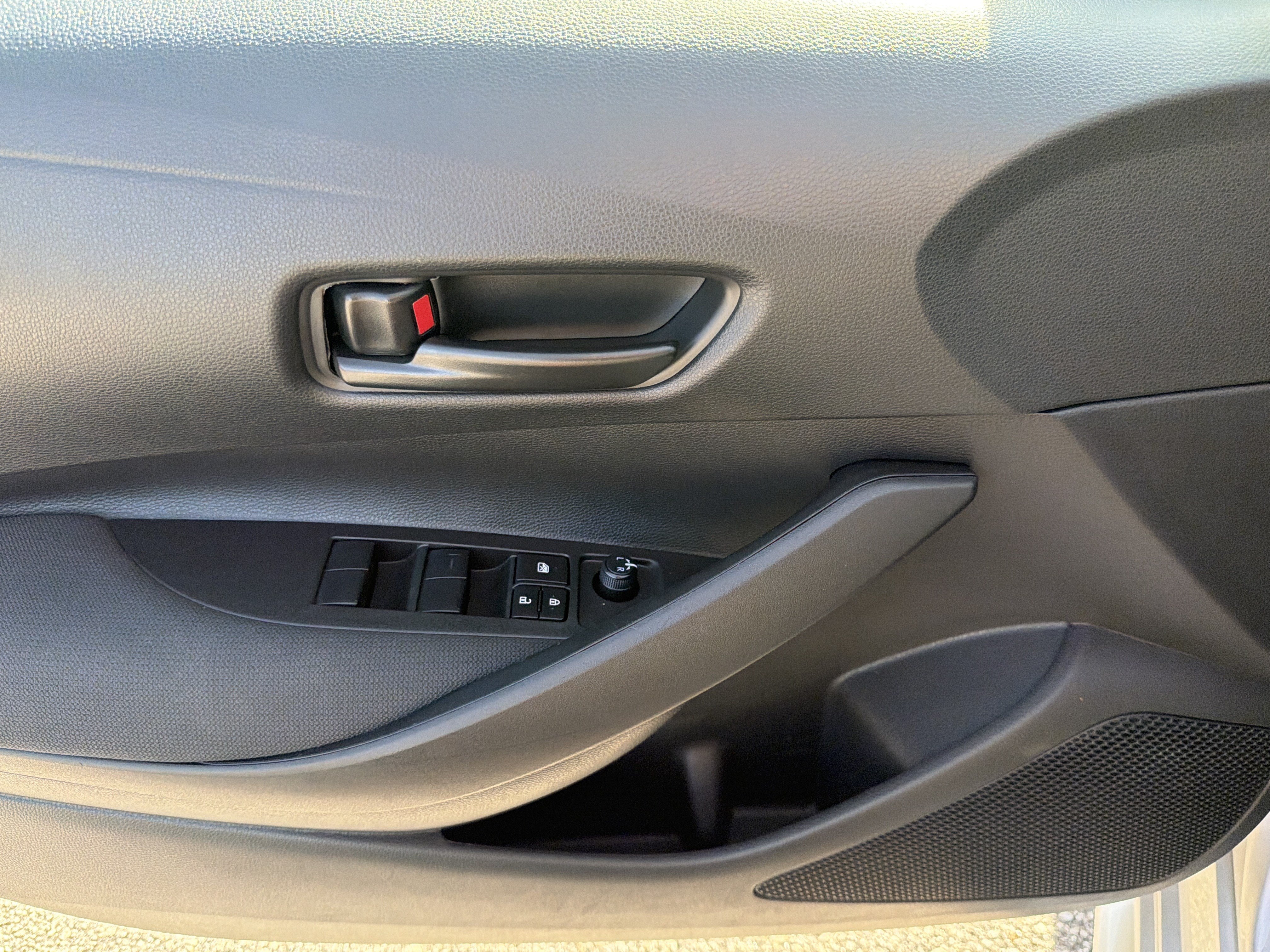 Certified 2025 Toyota Corolla LE w/ Convenience Package FWD image 20
