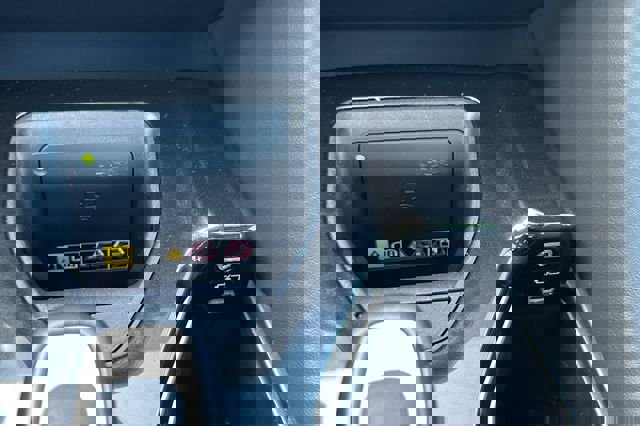 Used 2024 Toyota Crown Limited image 34