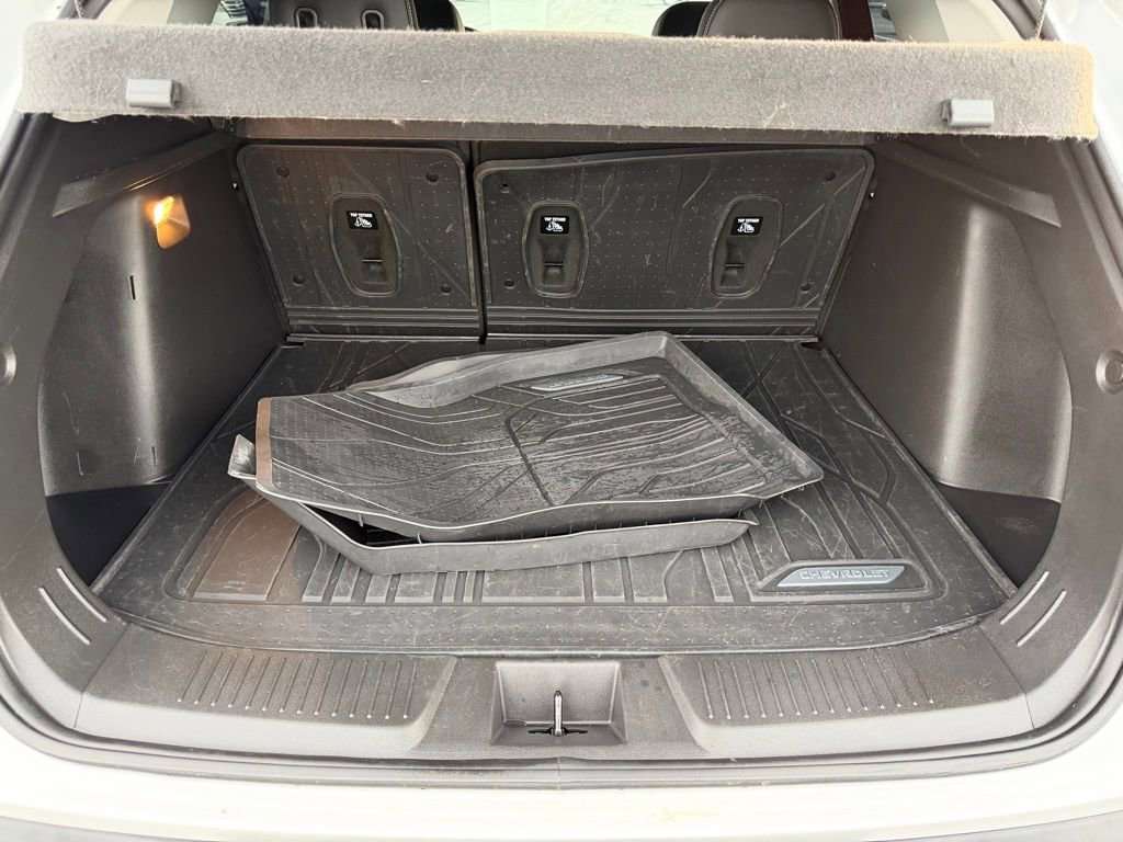 Used 2025 Chevrolet Trax ACTIV w/ Sunroof Package image 42