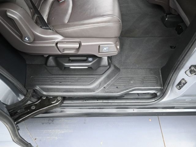 Used 2019 Honda Odyssey EX-L image 25