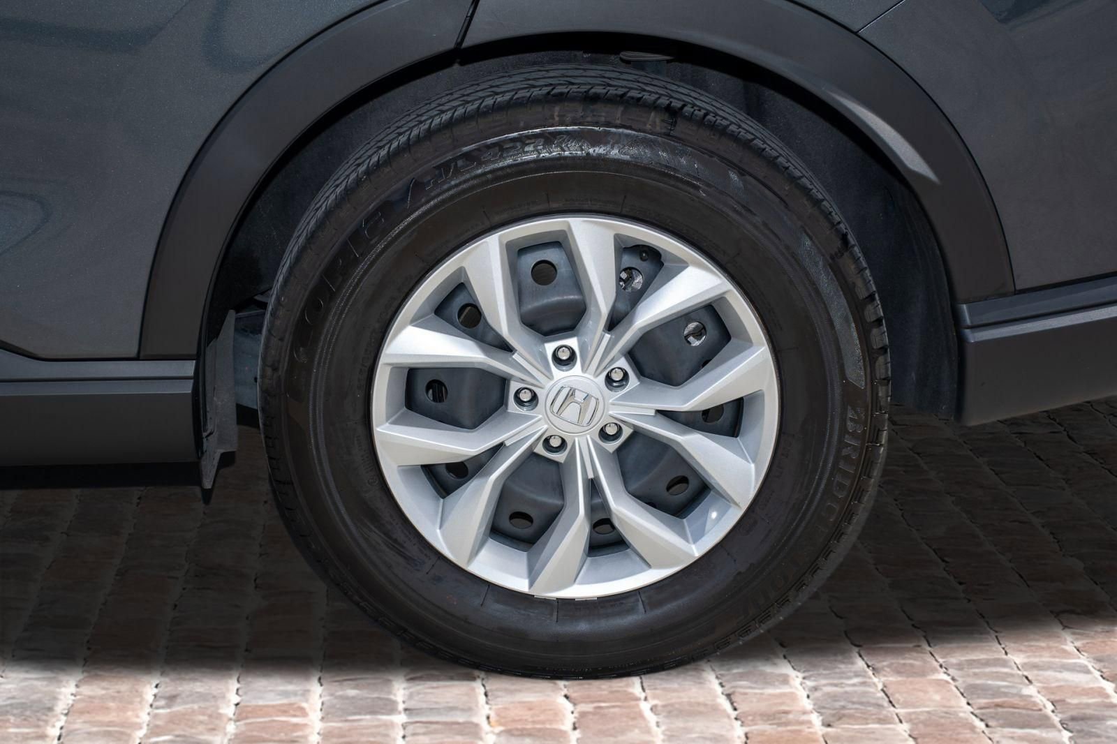 Certified 2025 Honda CR-V LX image 41
