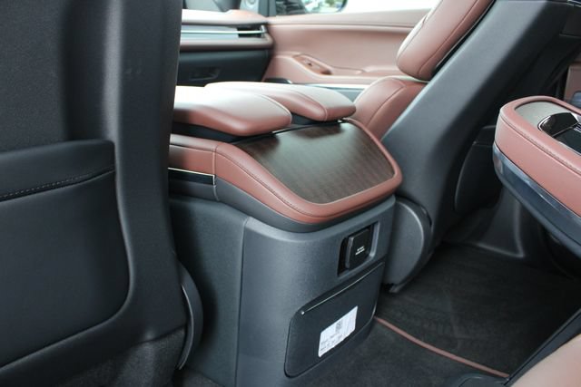 New 2026 Lincoln Navigator Reserve AWD/4WD image 21