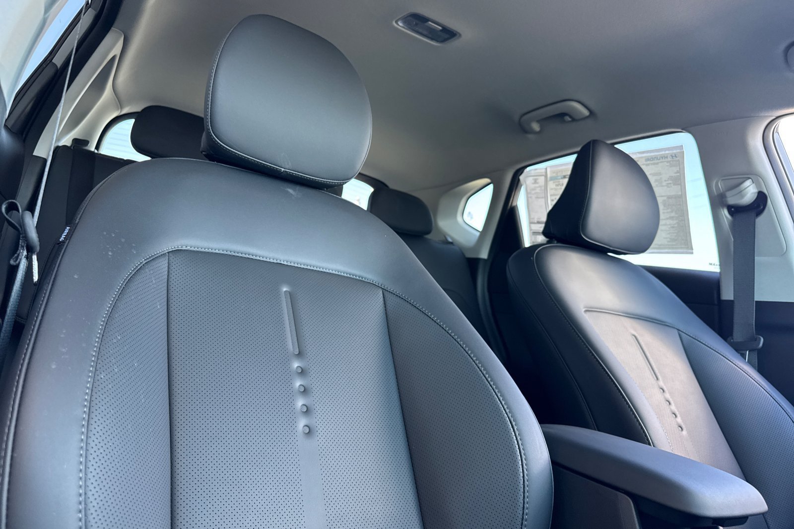 New 2026 Hyundai Kona SEL Premium FWD image 18