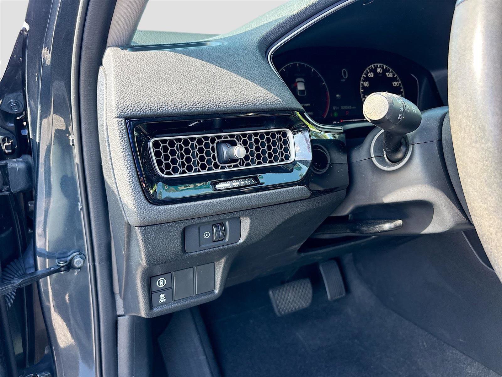 Certified 2022 Honda Civic EX-L image 11