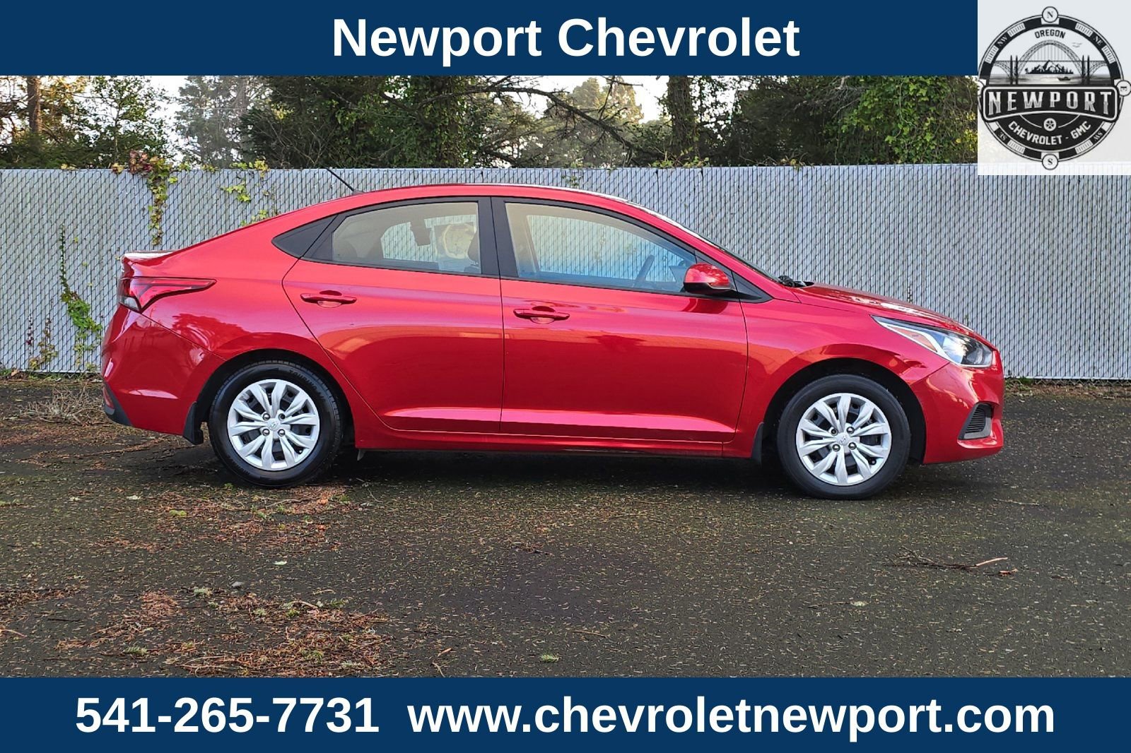 Used 2022 Hyundai Accent SE image 3