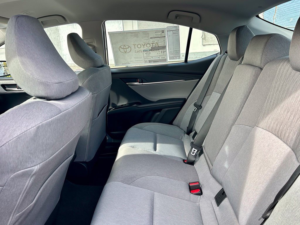 New 2026 Toyota Camry LE w/ Convenience Package FWD image 12
