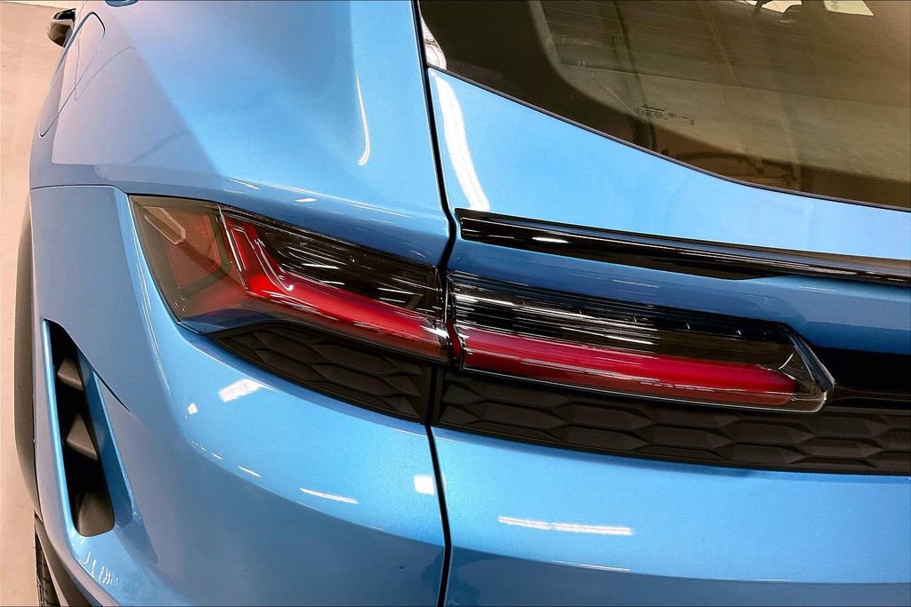 Used 2025 Lamborghini Urus SE image 31