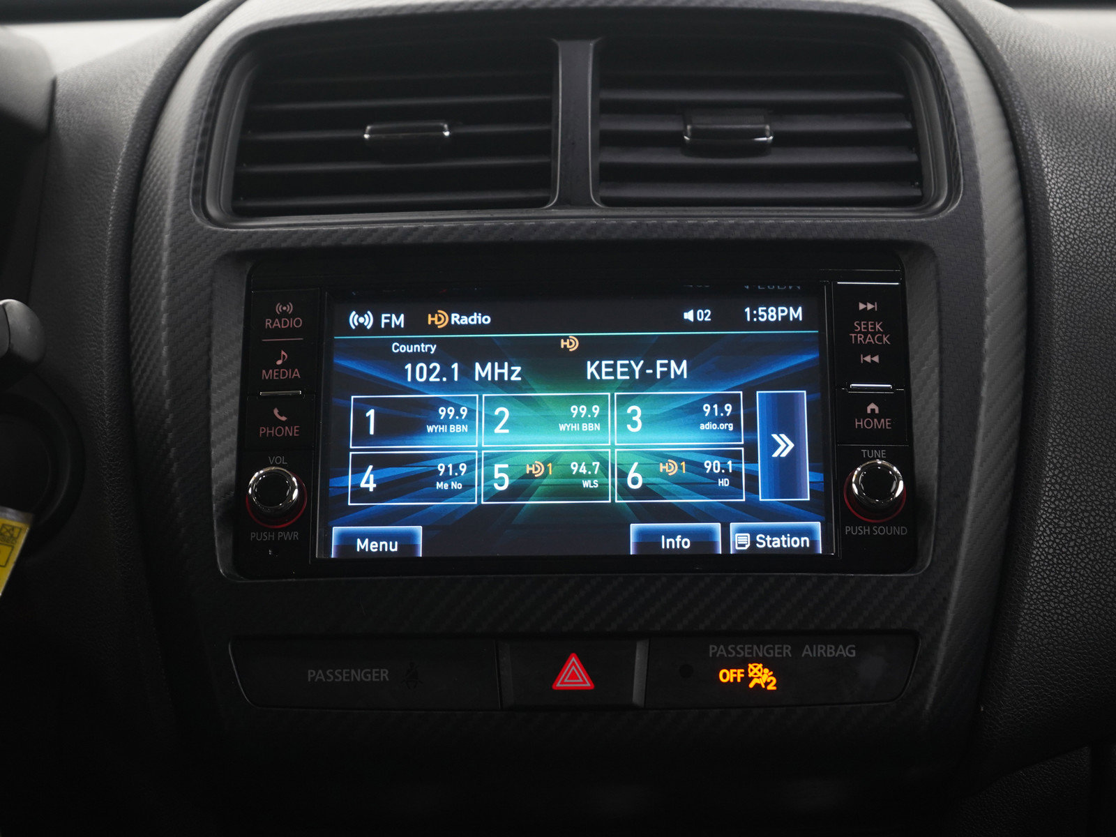 Used 2023 Mitsubishi Outlander Sport SE AWD/4WD image 16