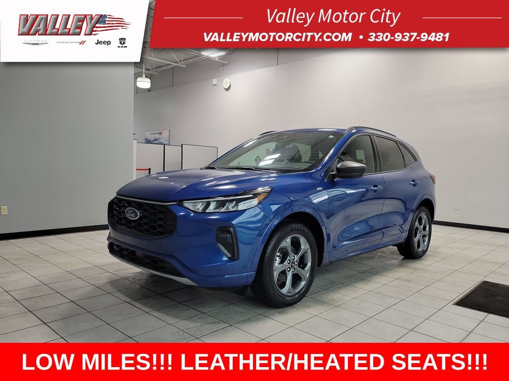 Used 2023 Ford Escape ST-Line w/ Tech Pack #1 image 1