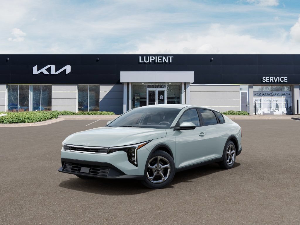 New 2026 Kia K4 FWD image 2