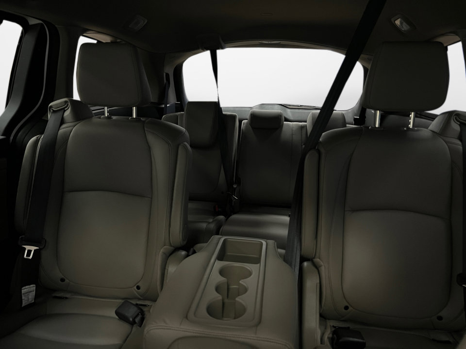Used 2023 Honda Odyssey Touring image 12
