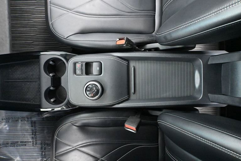 Used 2021 Ford Mustang Mach-E Select image 35