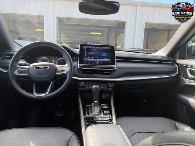 Used 2022 Jeep Compass High Altitude AWD/4WD image 12