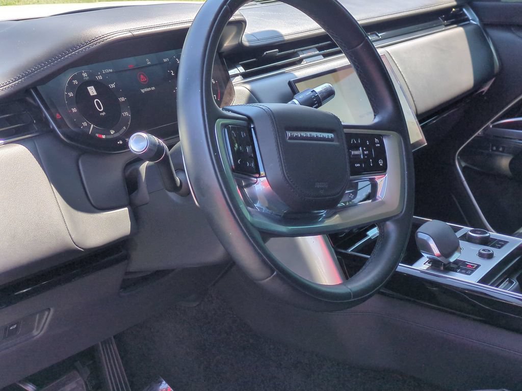Used 2022 Land Rover Range Rover SE AWD/4WD image 11